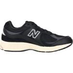 Czarne Sneakersy sznurowane męskie aksamitne na wiosnę marki New Balance w rozmiarze 40 