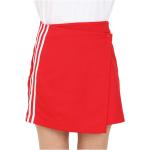 Czerwone Spódnice z guzikami damskie eleganckie na wiosnę marki adidas Adicolor w rozmiarze L 