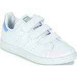 Białe Niskie sneakersy dla dzieci marki adidas Stan Smith w rozmiarze 28 - wysokość obcasa do 3cm 