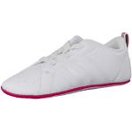 Białe Obuwie domowe & Pantofle & Kapcie dla dziewczynek w paski marki adidas Advantage w rozmiarze 35,5 