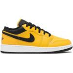 Żółte Buty do koszykówki męskie - rodzaj noska: Okrągły marki Nike Air Jordan 1 w rozmiarze 44 
