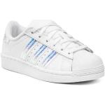 Przecenione Białe Buty sportowe damskie z gładkiej skóry marki adidas w rozmiarze 33 