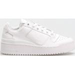Przecenione Białe Sneakersy sznurowane damskie chromowane marki adidas Forum w rozmiarze 37,5 