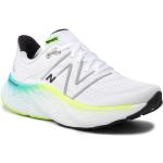 Przecenione Białe Buty do biegania treningowe męskie sportowe marki New Balance w rozmiarze 42 