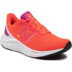 Przecenione Czerwone Buty do biegania treningowe damskie sportowe marki New Balance w rozmiarze 36 