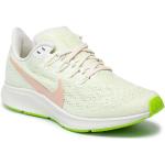 Przecenione Zielone Buty do biegania treningowe damskie sportowe marki Nike w rozmiarze 40 