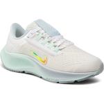 Przecenione Białe Buty do biegania treningowe damskie sportowe marki Nike w rozmiarze 41 