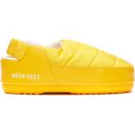 Żółte Chodaki marki Moon Boot w rozmiarze 39 