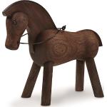 Figurki zwierzęta z motywem zwierząt drewniane marki KAY BOJESEN o tematyce koni i stajni 