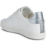 Srebrne Sneakersy sznurowane damskie marki Geox Kilwi w rozmiarze 35 