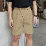Beżowe Krótkie spodnie męskie do prania ręcznego gładkie z poliestru na lato w rozmiarze XL 