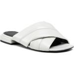 Przecenione Białe Buty skórzane damskie z gładkiej skóry na lato marki FURLA w rozmiarze 38 