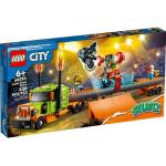 Ciężarówki zabawkowe marki Lego City o tematyce cyrku 