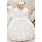 Koronkowa biała sukienka z perełkami 193