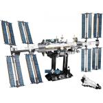 Klocki z motywem kosmosu marki Lego Ideas o tematyce astronautów i przestrzeni kosmicznej 