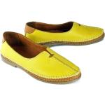 Przecenione Żółte Mokasyny skórzane damskie marki Manitu w rozmiarze 39 