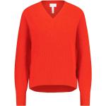 Modny sweter z dekoltem w serek Sportalm