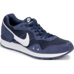 Przecenione Niebieskie Niskie sneakersy męskie marki Nike w rozmiarze 40 - wysokość obcasa do 3cm 