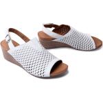 Białe Sandały na koturnie damskie na lato marki Piazza w rozmiarze 40 - wysokość obcasa od 5cm do 7cm 