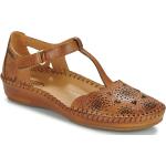 Przecenione Brązowe Sandały skórzane damskie na lato marki Pikolinos w rozmiarze 37 - wysokość obcasa od 3cm do 5cm 