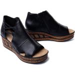 Czarne Sandały na koturnie damskie ze skóry syntetycznej na lato marki Rieker w rozmiarze 39 