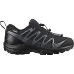 Czarne Buty do biegania dla dzieci wodoszczelne sportowe marki Salomon XA Pro 3D w rozmiarze 31 