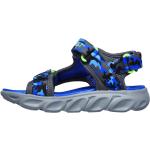 Niebieskie Sandały dla dzieci amortyzujące w paski na lato marki Skechers w rozmiarze 32 