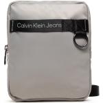 Przecenione Szare Saszetki na ramię męskie dżinsowe marki Calvin Klein Jeans 
