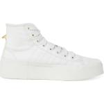 Białe Sneakersy skórzane damskie eleganckie na wiosnę marki adidas w rozmiarze 36 