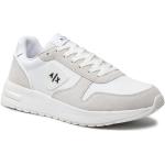Przecenione Białe Niskie sneakersy damskie z zamszu marki Armani Exchange w rozmiarze 44 
