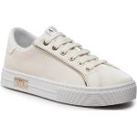 Przecenione Białe Niskie sneakersy damskie marki Armani Exchange w rozmiarze 36 