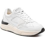 Przecenione Białe Niskie sneakersy męskie z gładkiej skóry marki Guess w rozmiarze 43 