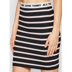 Przecenione Czarne Mini spódniczki damskie dżinsowe mini marki Tommy Hilfiger TOMMY JEANS w rozmiarze XS 