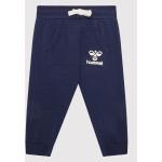 Przecenione Granatowe Spodnie dziecięce dresowe marki Hummel w rozmiarze 98 