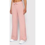 Przecenione Różowe Spodnie dresowe damskie sportowe marki Karl Kani w rozmiarze S 