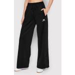 Przecenione Czarne Spodnie dresowe damskie sportowe marki New Balance w rozmiarze M 