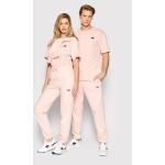 Przecenione Różowe Spodnie dresowe damskie marki New Balance 