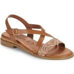Brązowe Sandały skórzane damskie na lato marki Tamaris w rozmiarze 40 - wysokość obcasa do 3cm 