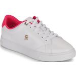 Przecenione Białe Niskie sneakersy damskie marki Tommy Hilfiger Essentials w rozmiarze 36 - wysokość obcasa do 3cm 