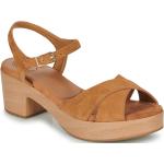 Przecenione Brązowe Sandały skórzane damskie na lato marki Unisa w rozmiarze 40 - wysokość obcasa od 5cm do 7cm 