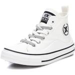 Białe Sneakersy dla dzieci marki Xti w rozmiarze 33 