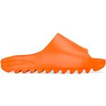 Pomarańczowe Chodaki męskie na lato marki adidas Yeezy w rozmiarze 44,5 