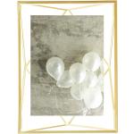 Przecenione Złote Wiszące ramki do zdjęć marki Umbra w rozmiarze 10x15 cm 