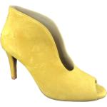 Żółte Botki zamszowe eleganckie z zamszu na imprezę marki Toral w rozmiarze 36 